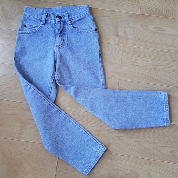Vintage 1990s Lee light blue straight leg jeans - Picture 2 of 9